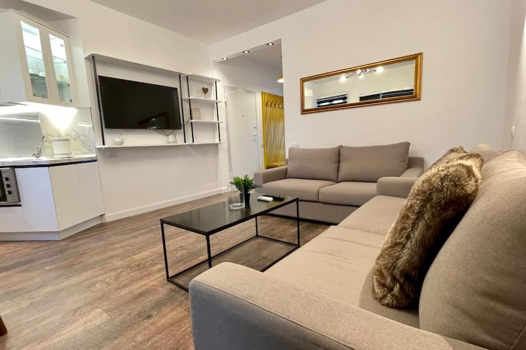 53° Bs Skanderbeg City Center Comfort Tirana Exteriör bild