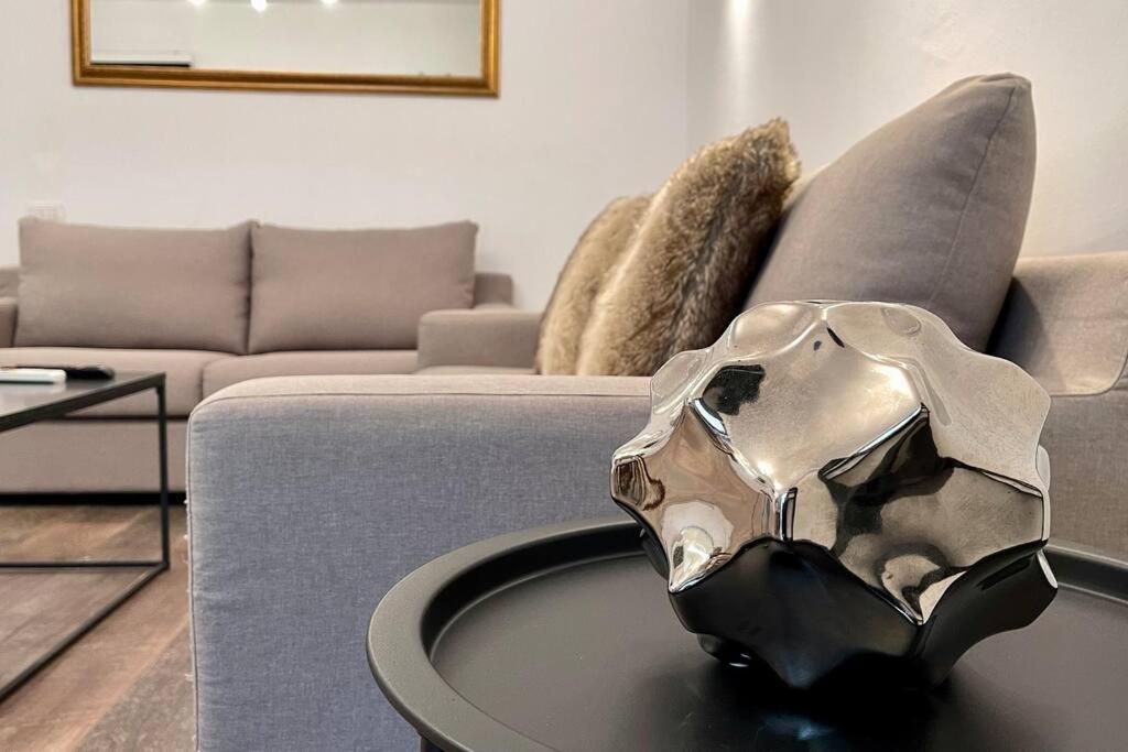 53° Bs Skanderbeg City Center Comfort Tirana Exteriör bild